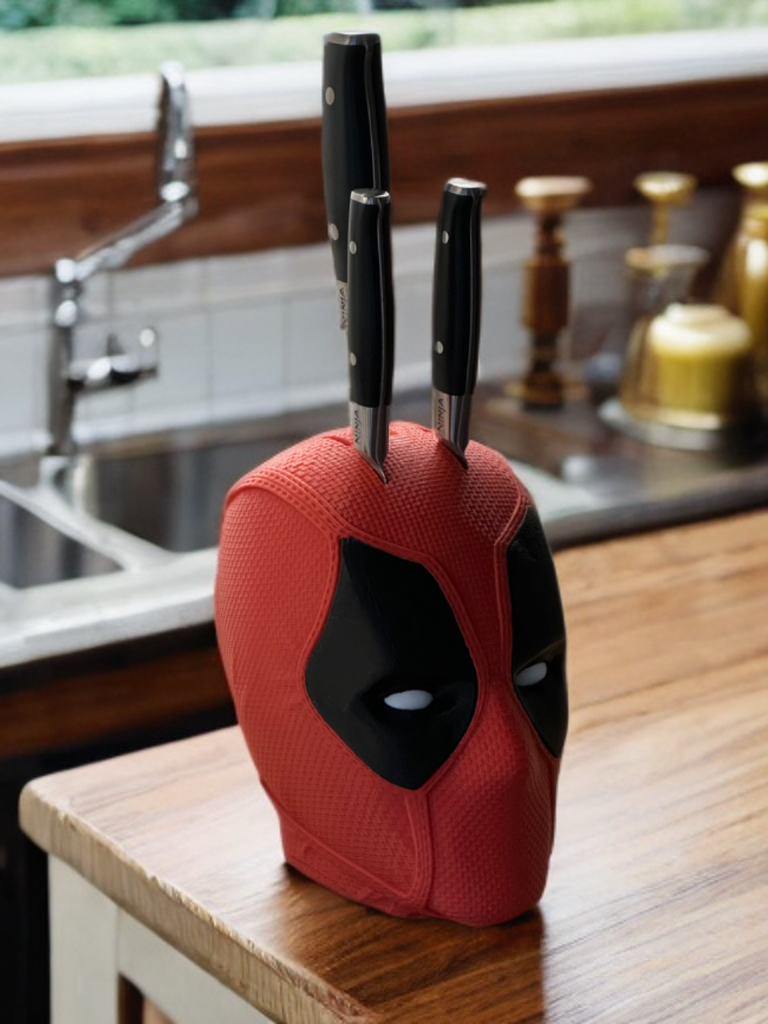 Merc Anti-Hero 5-Slot Knife Block – Knife Holder - Kitchen Organizer Decor